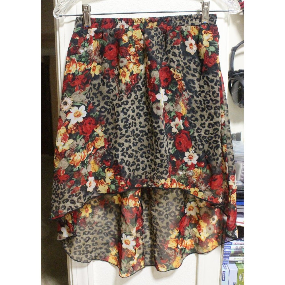 "forever 21" floral skirt